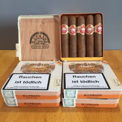 Xì gà H. Upmann Half Corona Hộp 5 Điếu