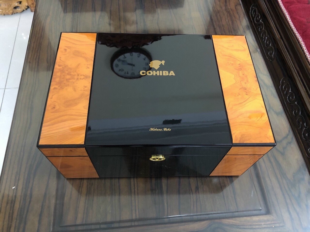 hộp bảo quản cohiba 100 điếu