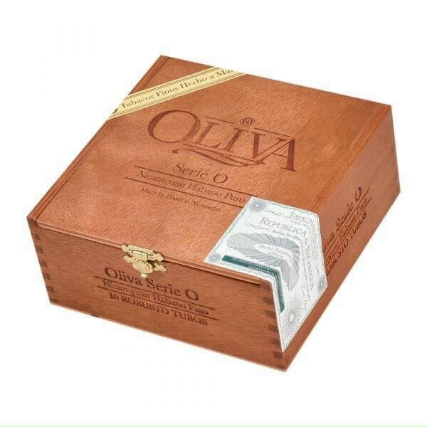 Oliva Serie O Robusto Tubos-1