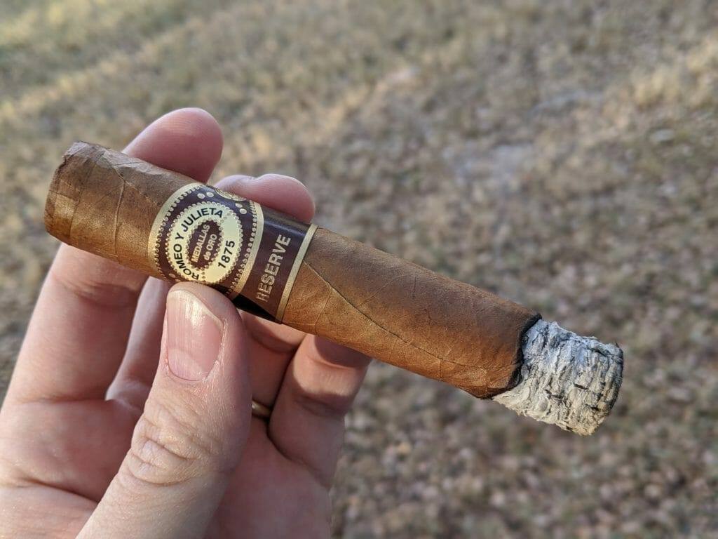 Romeo Y Julieta Reserve Robusto