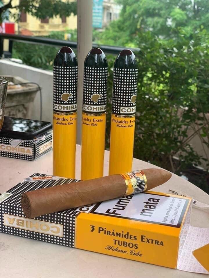 z3150262468881_631c732c0c6d5e793a3d7385e9273432