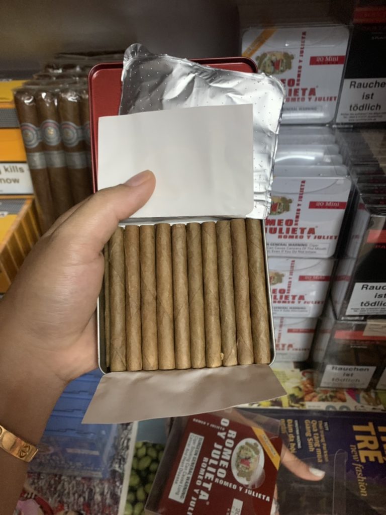 z1486714533736_ffd43b963034da46b16d6a11eb96c0bb-768x1024