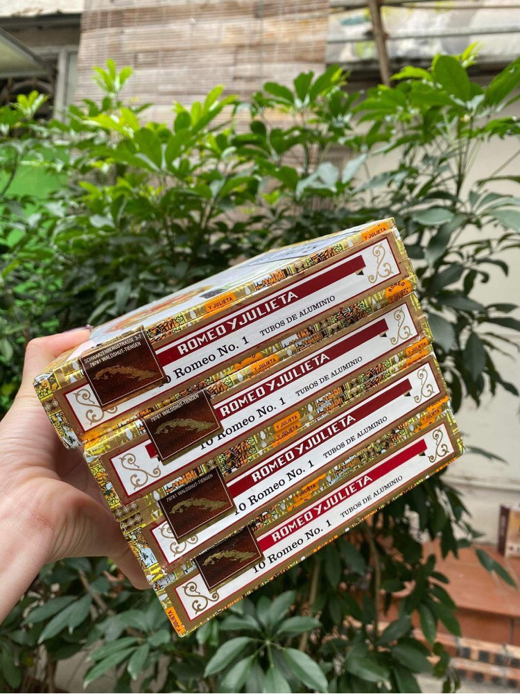 z3226843179349_1e73104f1c455b84c50832d3d8519419