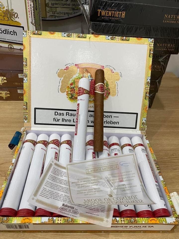 z3226889436806_d22748c20f491d896de1de0fe3f9cd80