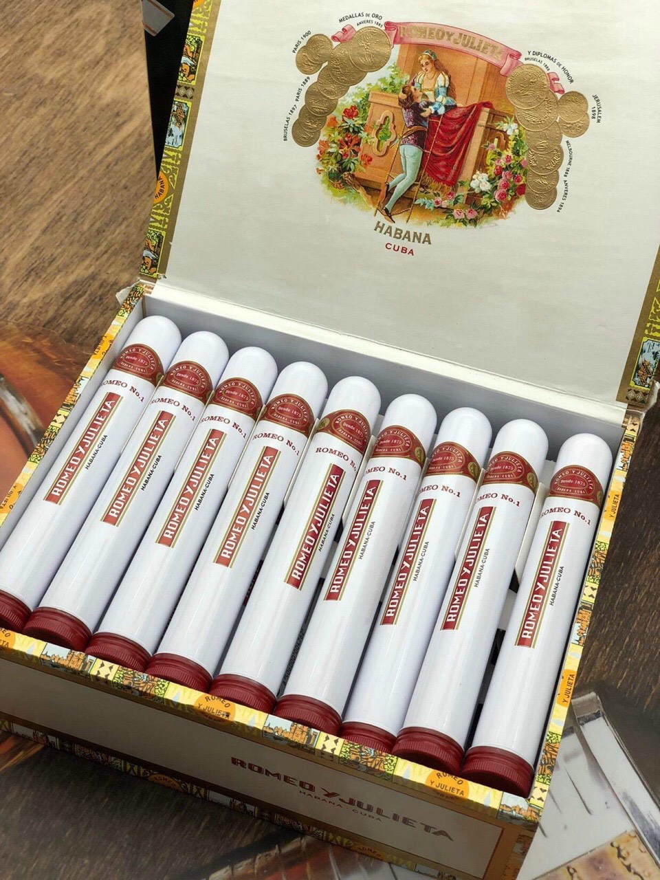 romeo no1 tubos hộp 25