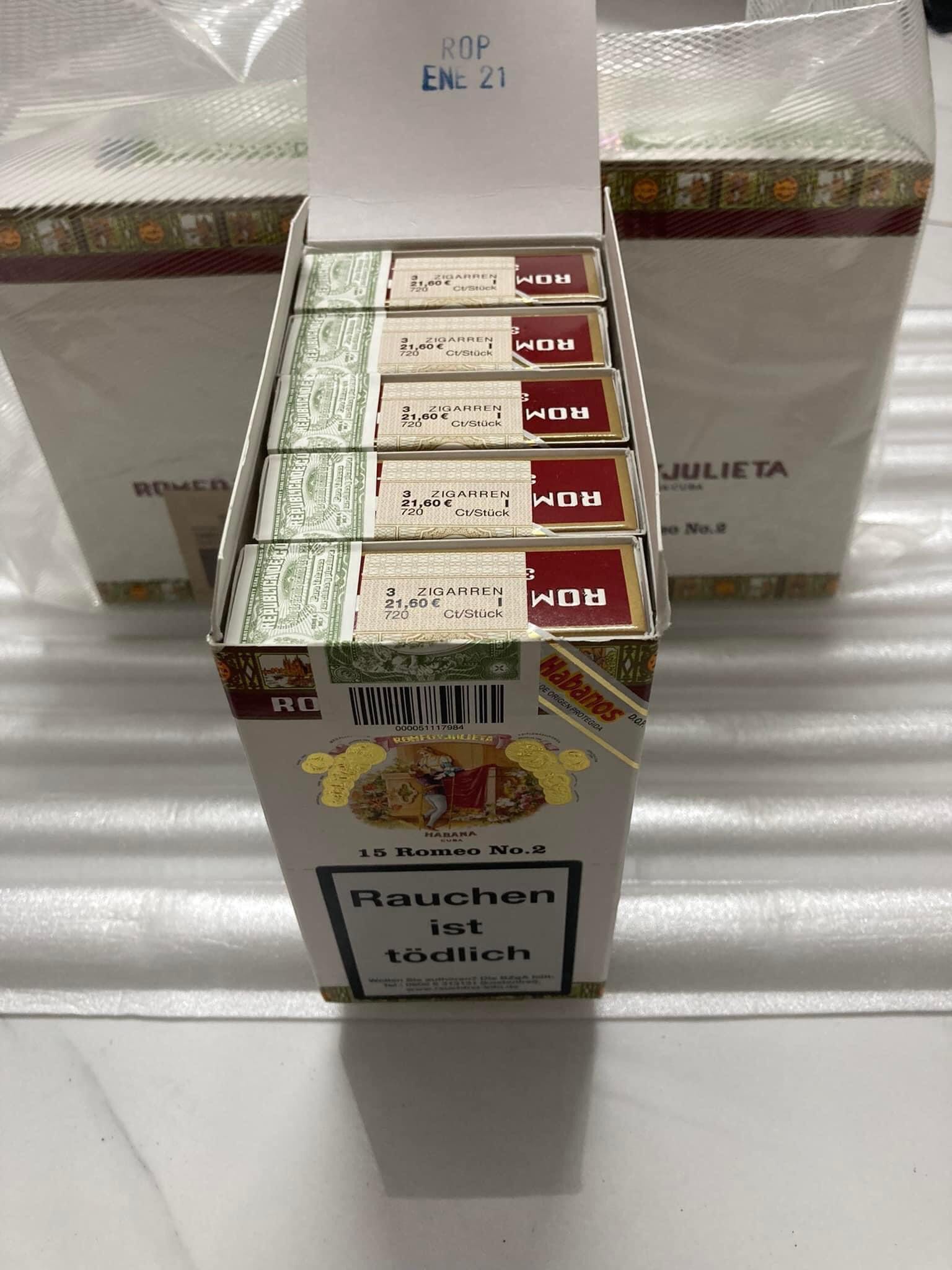 z3232911633430_5939b700998b0d38393491eb4f2bee81