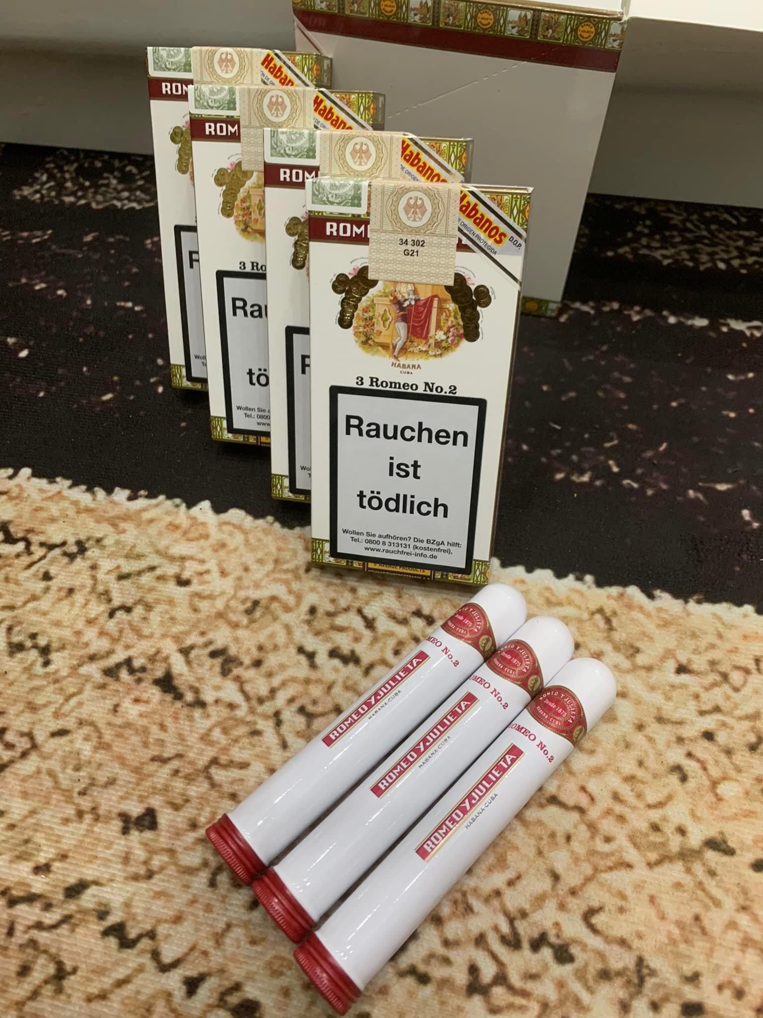 z3232911658759_a2db01bd5c9289562e25e8bafd3778b7