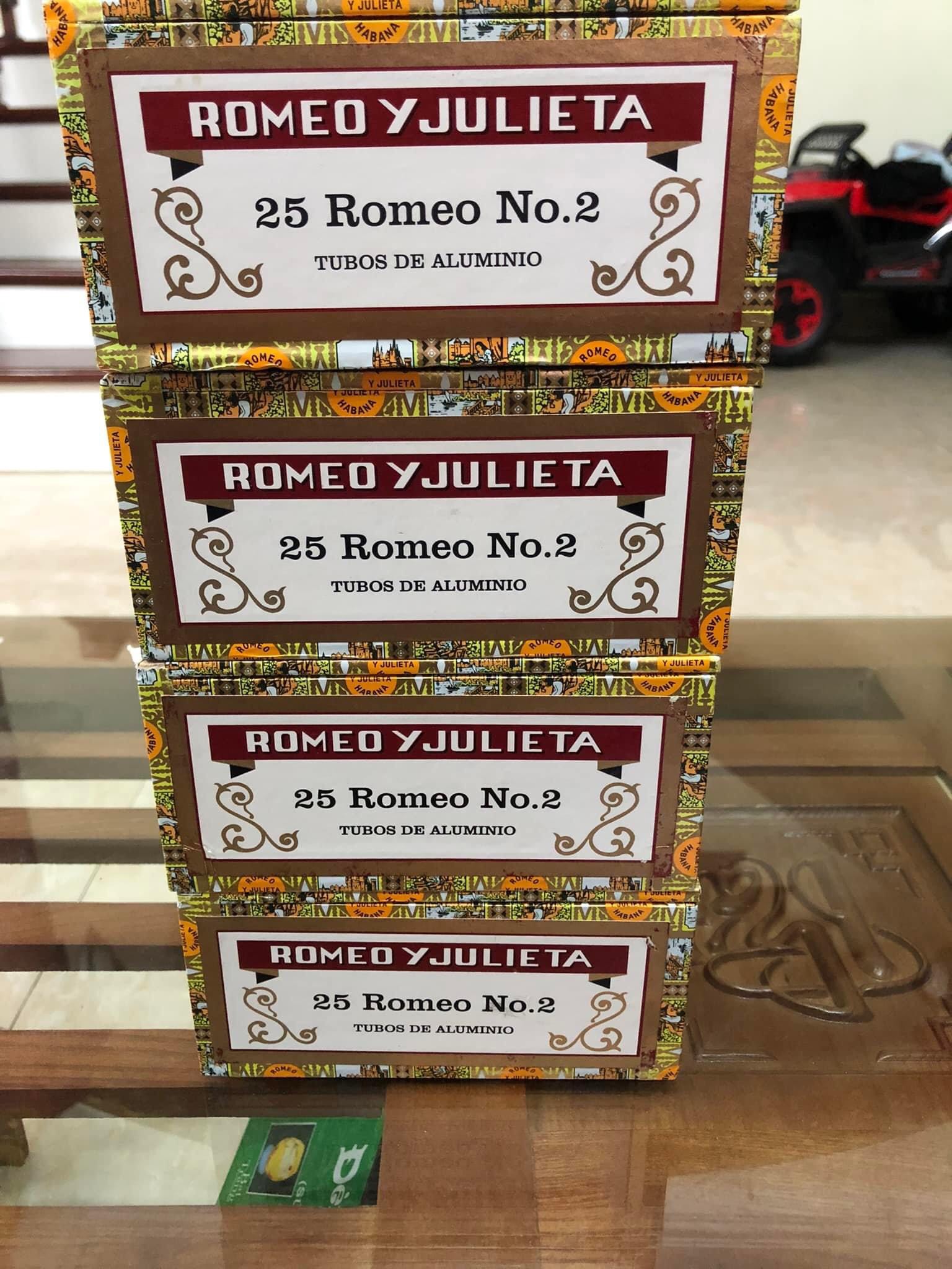 romeo no 2 tubos hộp 25