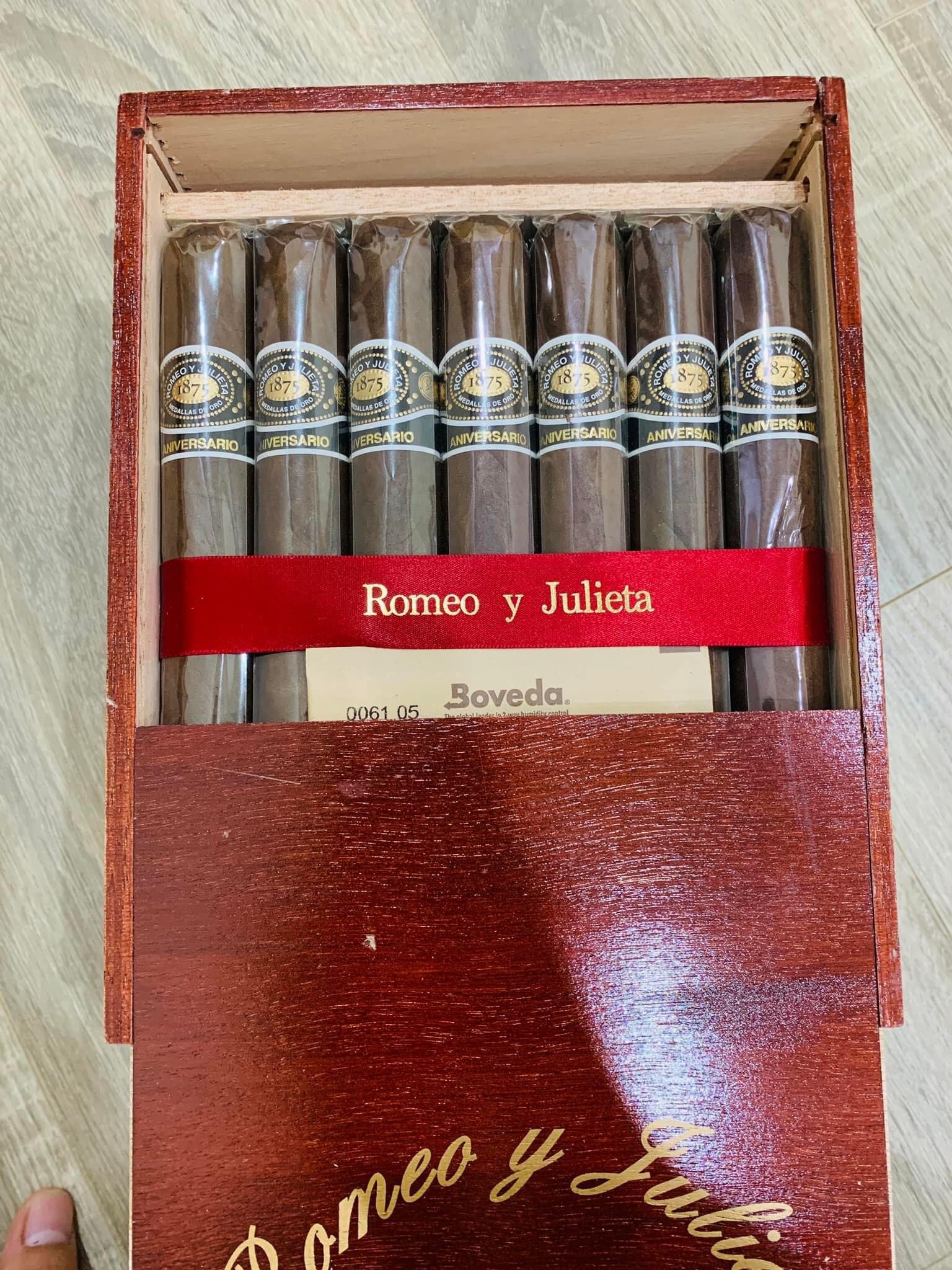 Romeo Y Julieta Aniversario
