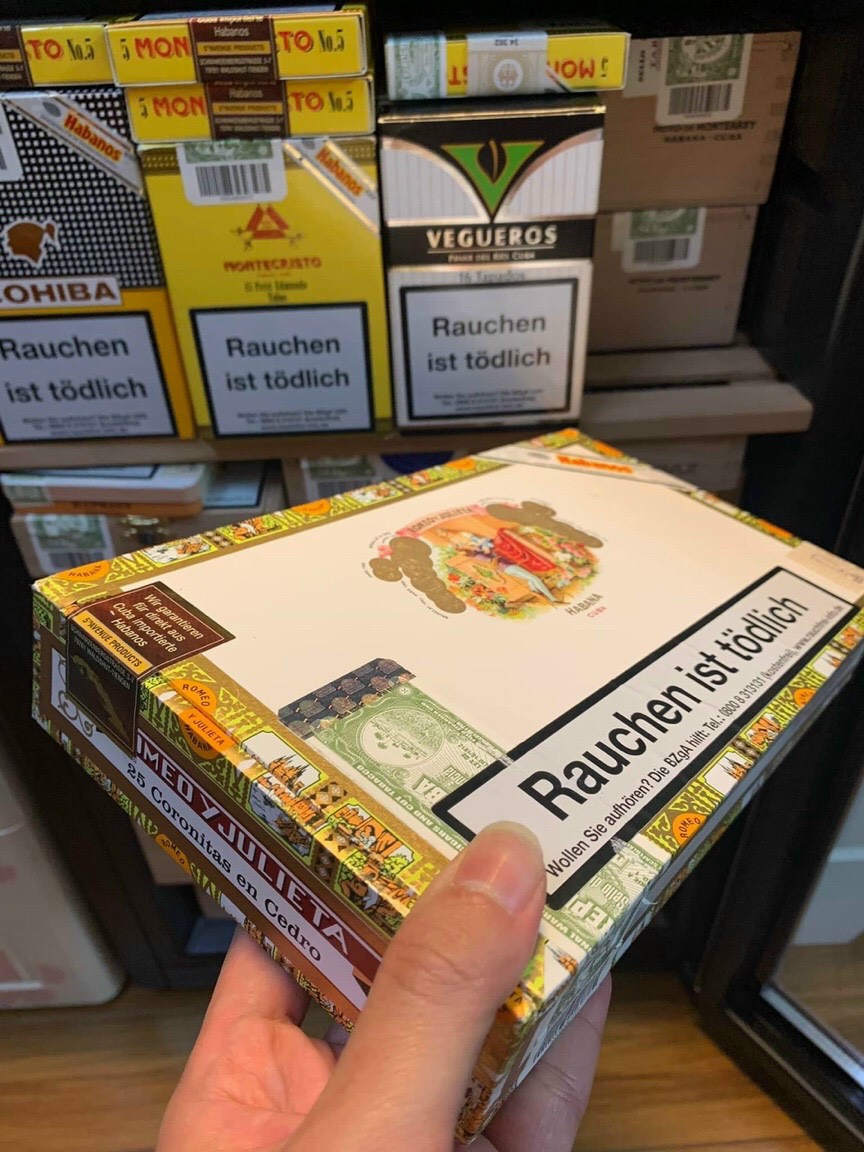 romeo coronitas 25 điếu