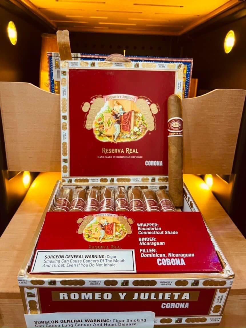 romeo reserva real corona