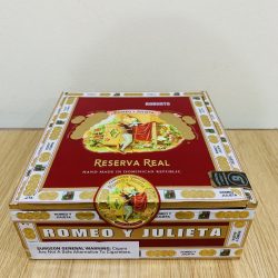 Xì Gà Romeo Y Julieta Reserva Real Robusto - Hộp 10 Điếu