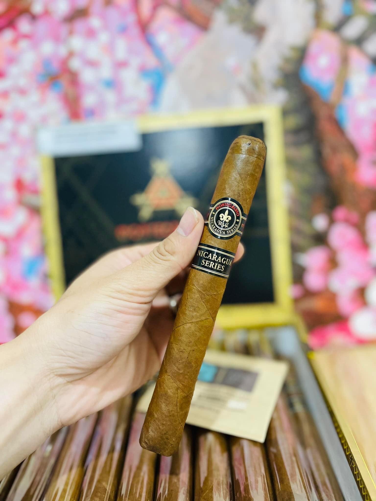 z3314998380369_852f3d6a150b313b0453fb7693c737ba