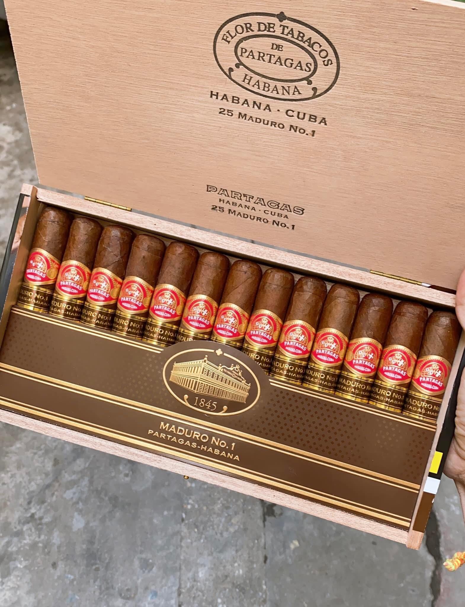 z3317433926020_1881291307e2b440835bab68328e09f1