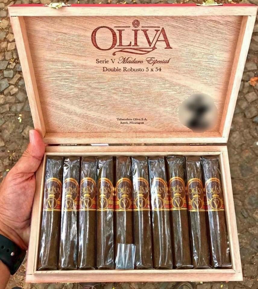 z3334814096492_ba136af0242c394228c0504f8b7b98f2