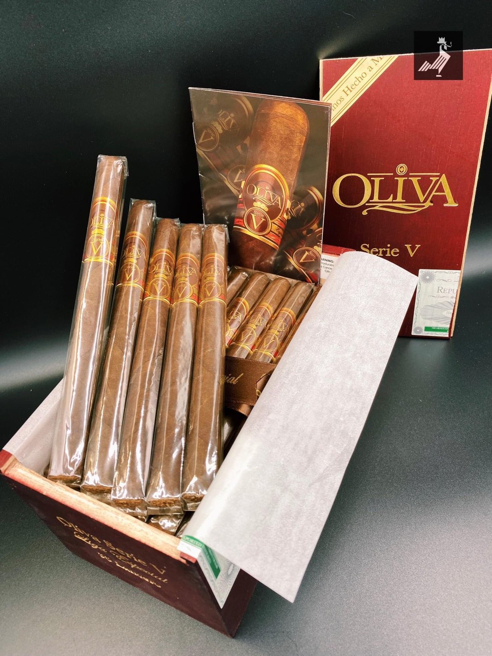 z3349272674653_1545dbd54d32c63b0ea955f0cb8c876c