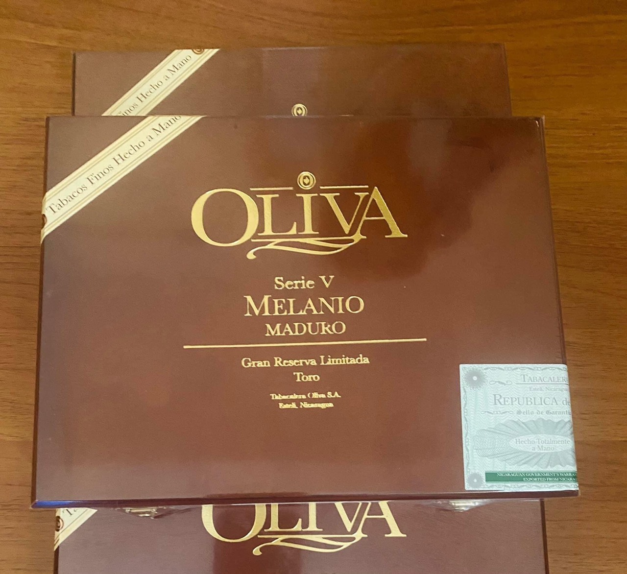 oliva maduro toro 10 điếu