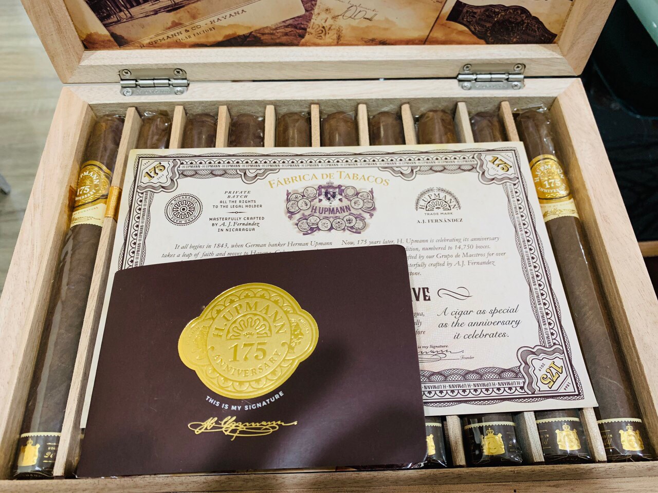 z3352128693245_596cbd5c7384af863cf365defb957e23