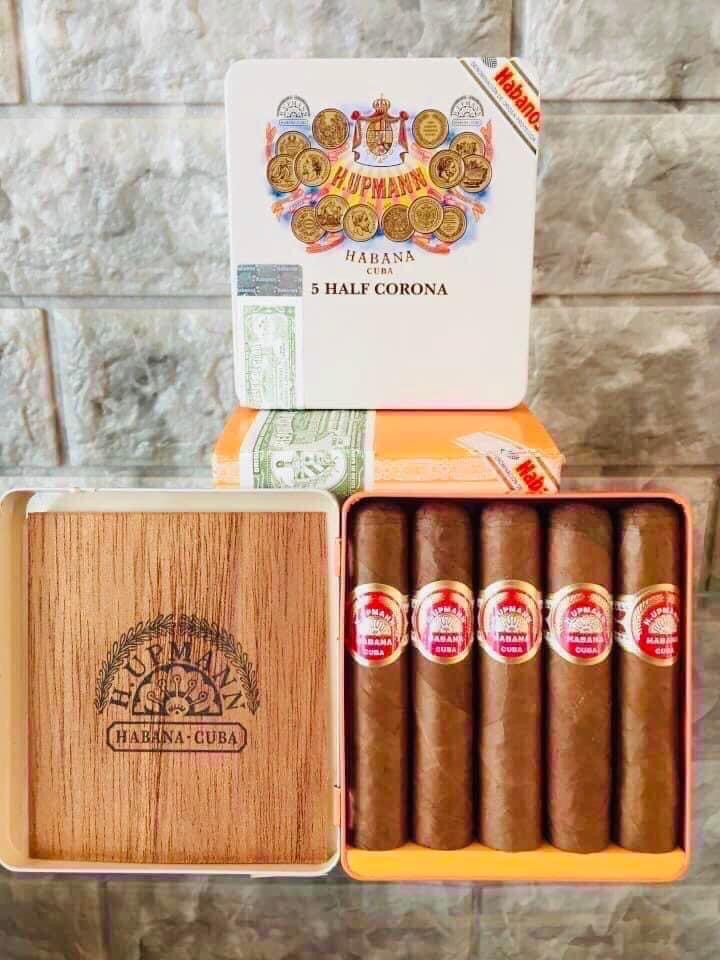 z3360276085442_46f01dd2f991babec9685fc2fbd56428