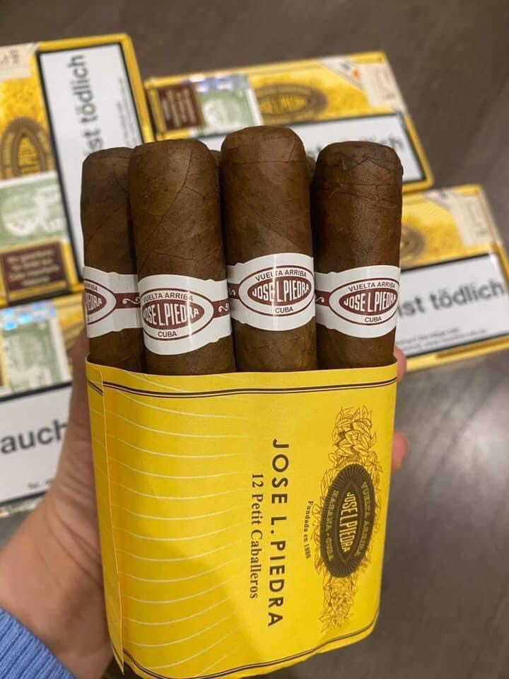 z3469087348692_e794626c9b3c5e668bc18173441d6003