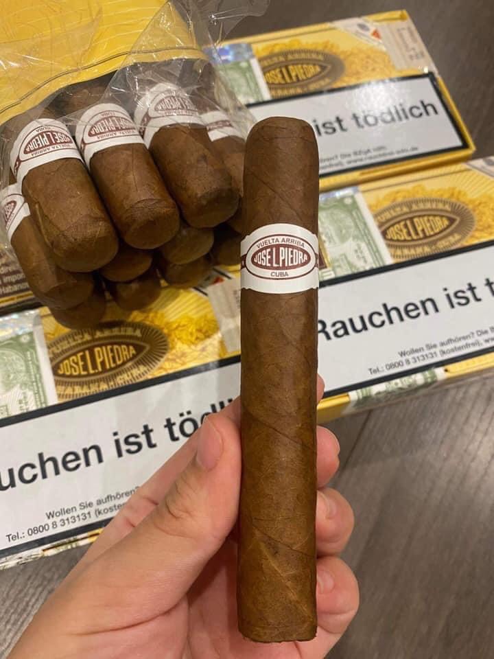 z3469087348982_eb3404a00ca846186fbb64eb70515672