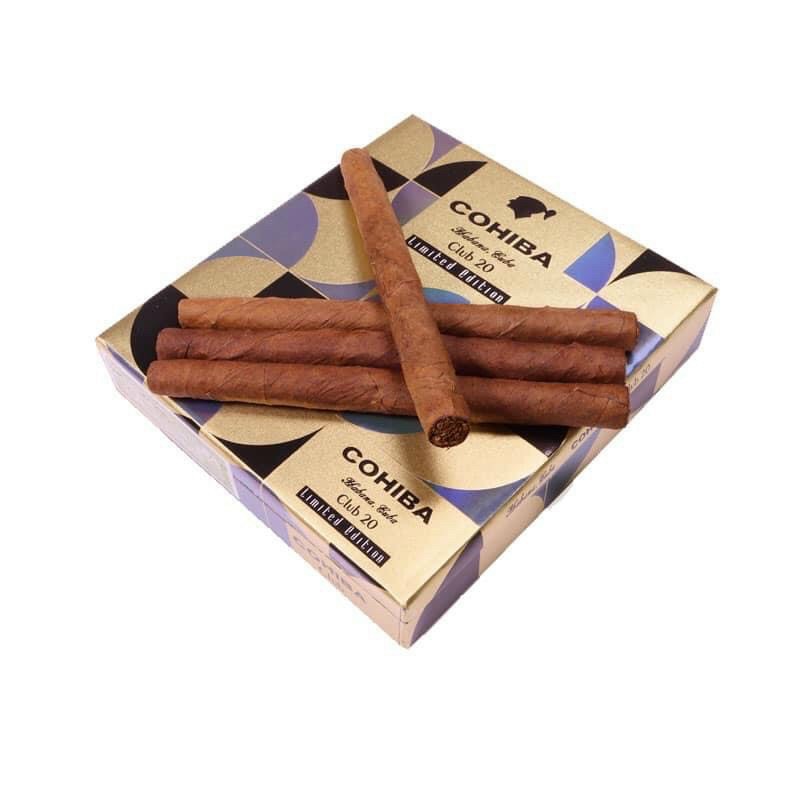 z3215569780827_22286a117fc478b5f3a88881f8304131