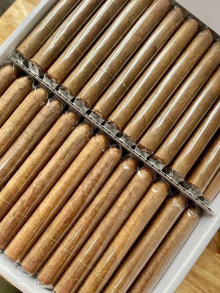 z3617621799718_c447f5205061fa44732bf5db796db4a5