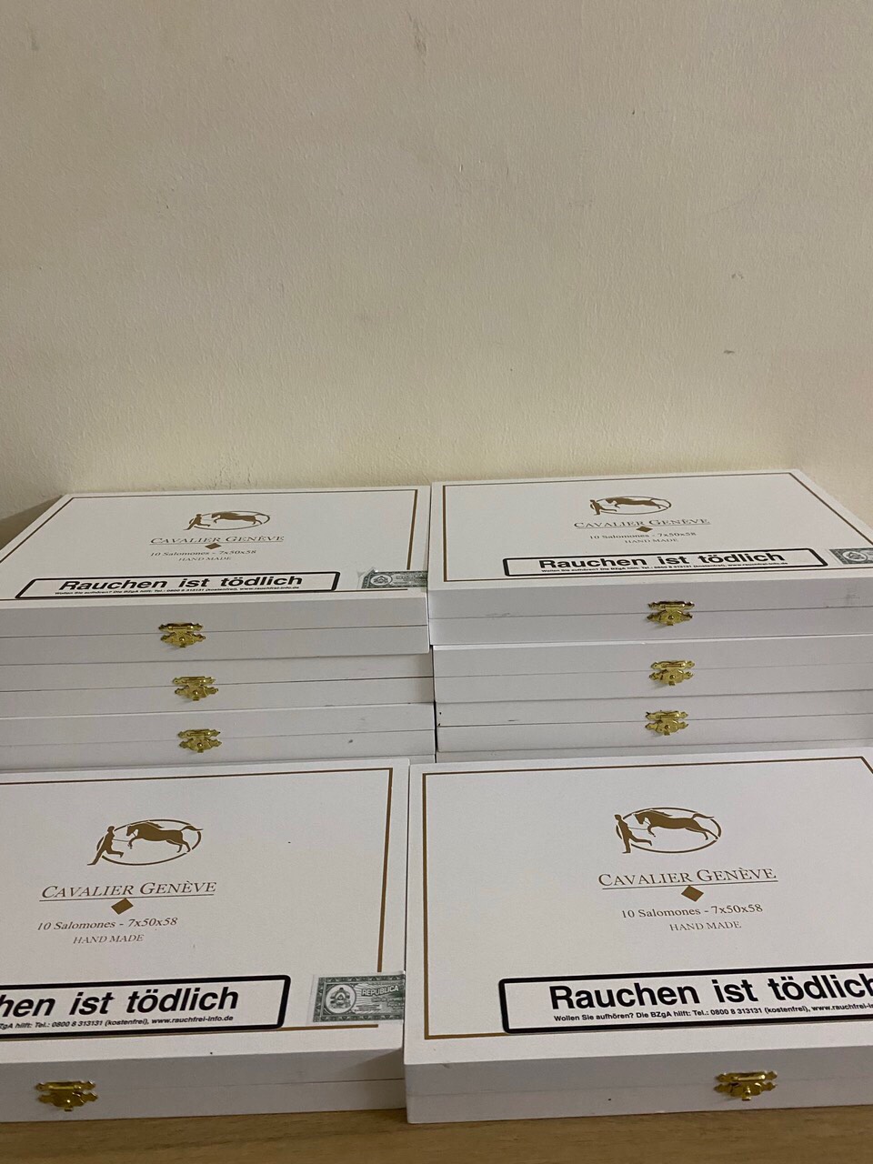 z3707550045979_46de3e78ee30b05440f15d5792437ca2