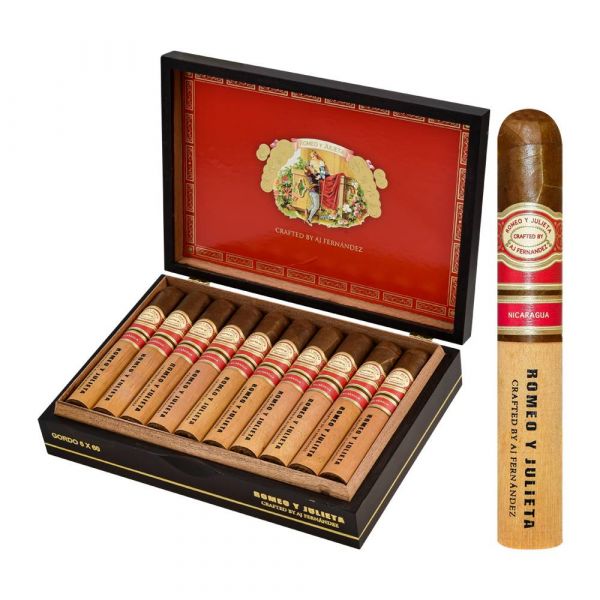 Romeo y Julieta Crafted by AJ Fernandez Robusto