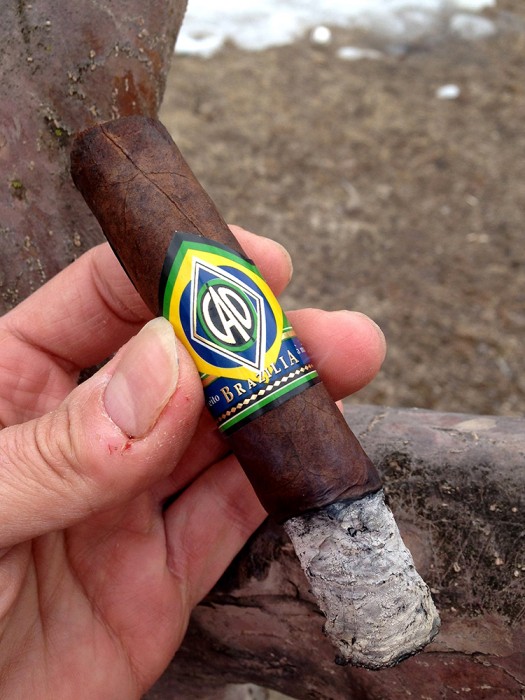 cao-brazilia-cigar-525x700