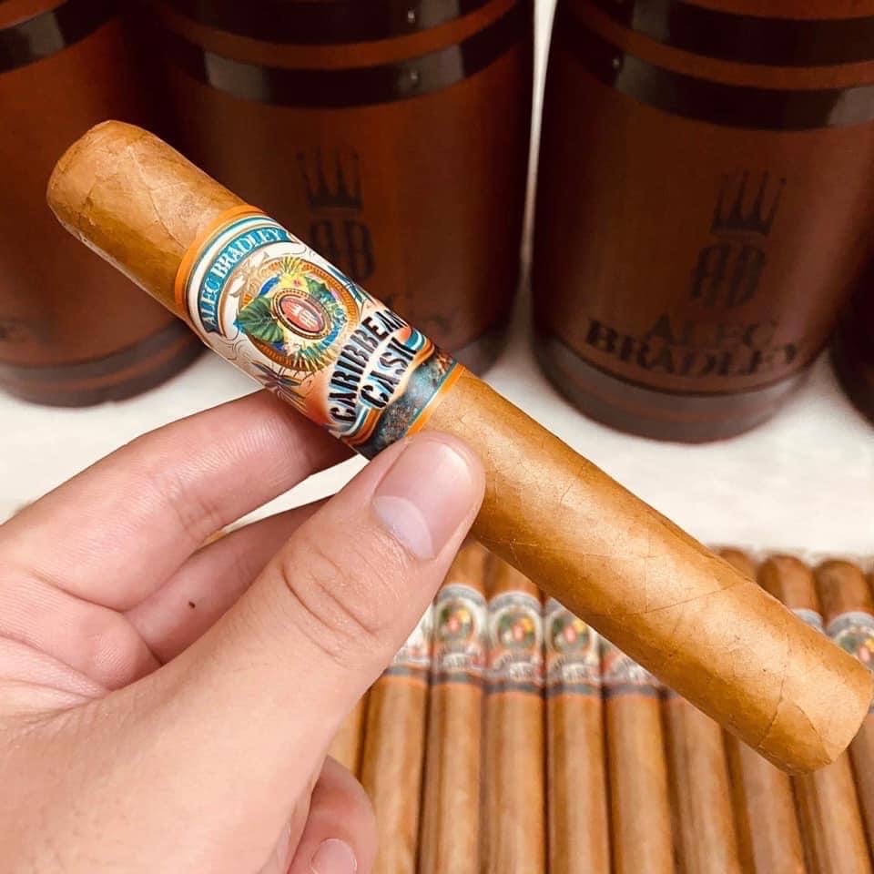 Alec Bradley Caribbean Cask Toro Hũ 20 Điếu