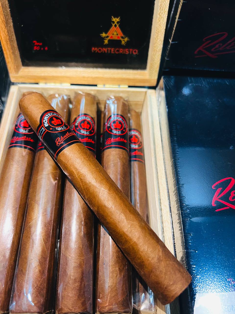 z5490182718527_03a794e0b66021a7865802879010b8f7