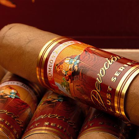 Romeo y Julieta Devocion Robusto Pack 5 Điếu