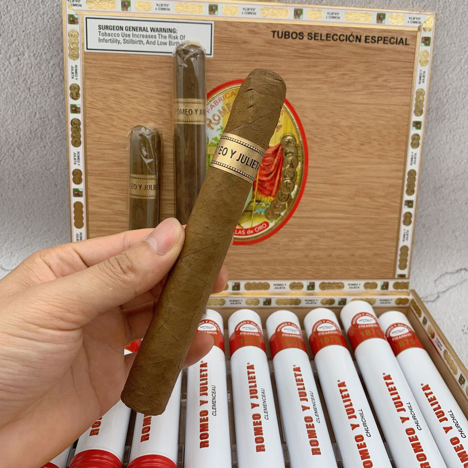 Xi-Ga-Romeo-Y-Julieta-1875-Tubos-Collection-Sampler-Hop-9-Dieu.10