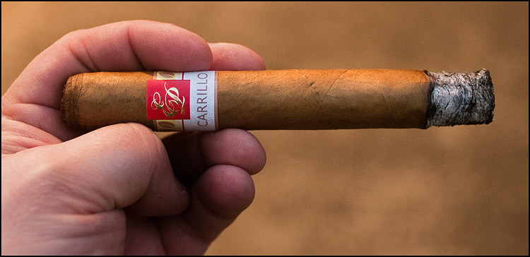 E.P. Carrillo New Wave Connecticut Divinos Pack 5 Điếu