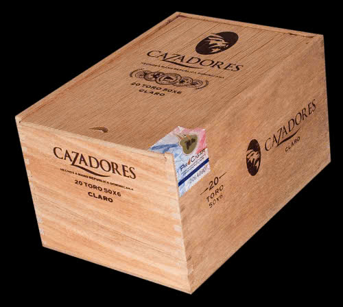 La Aurora Cazadores Maduro Toro Hộp 20 Điếu
